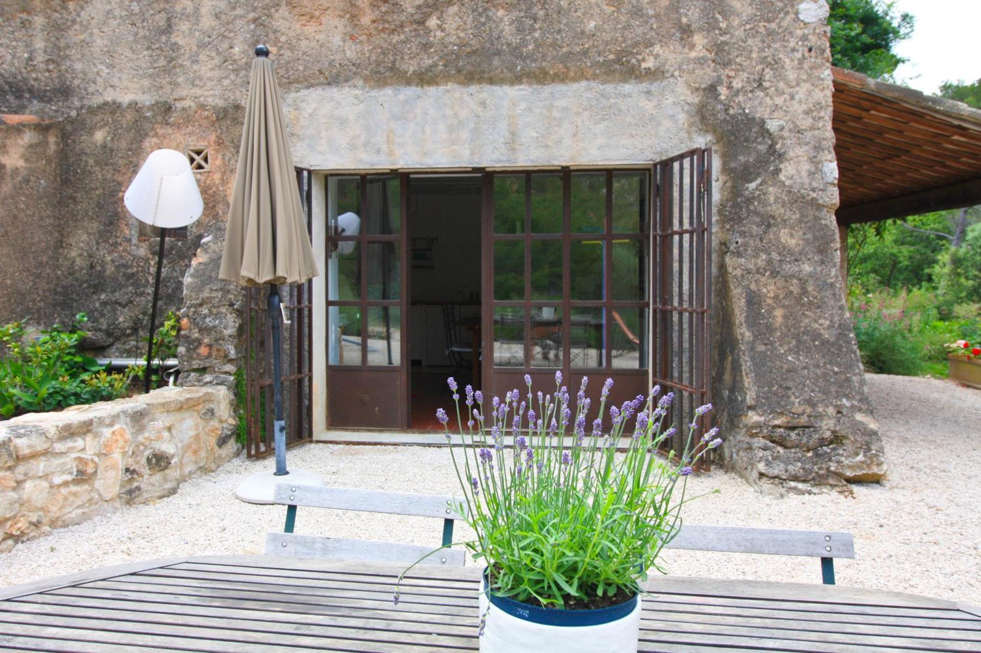 Saint-Antonin-sur-Bayon Le Moulin En Provence B&B 외부 사진